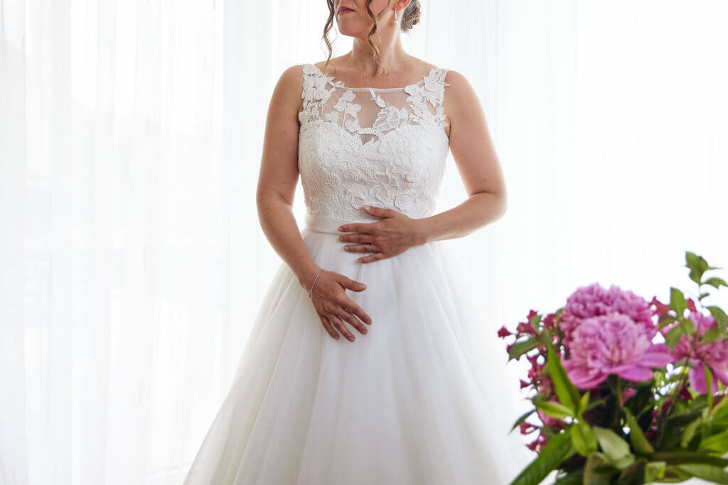 Hochzeitskleid nach dem Anziehen