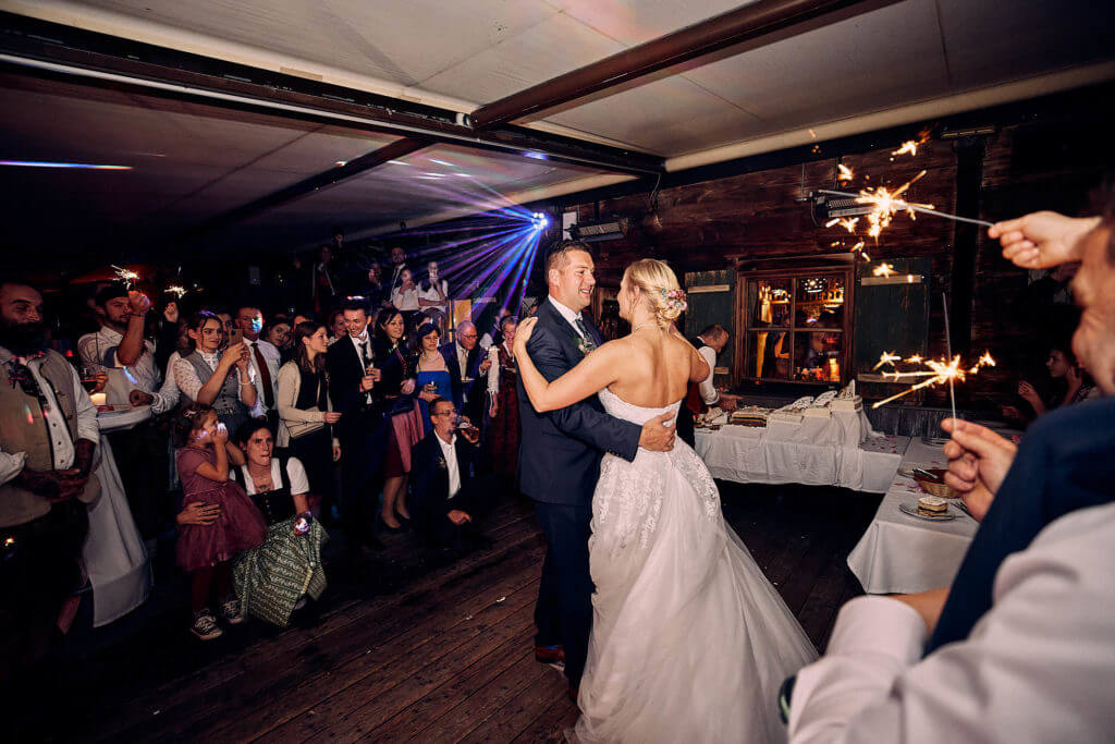 Brauttanz auf der Panorama Alm